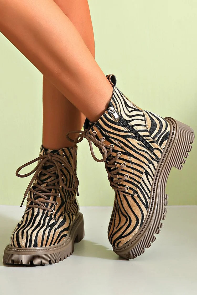 Lorraine™ | Comfortable Zebra Print