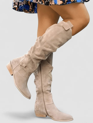 Charlotte boots in Beige