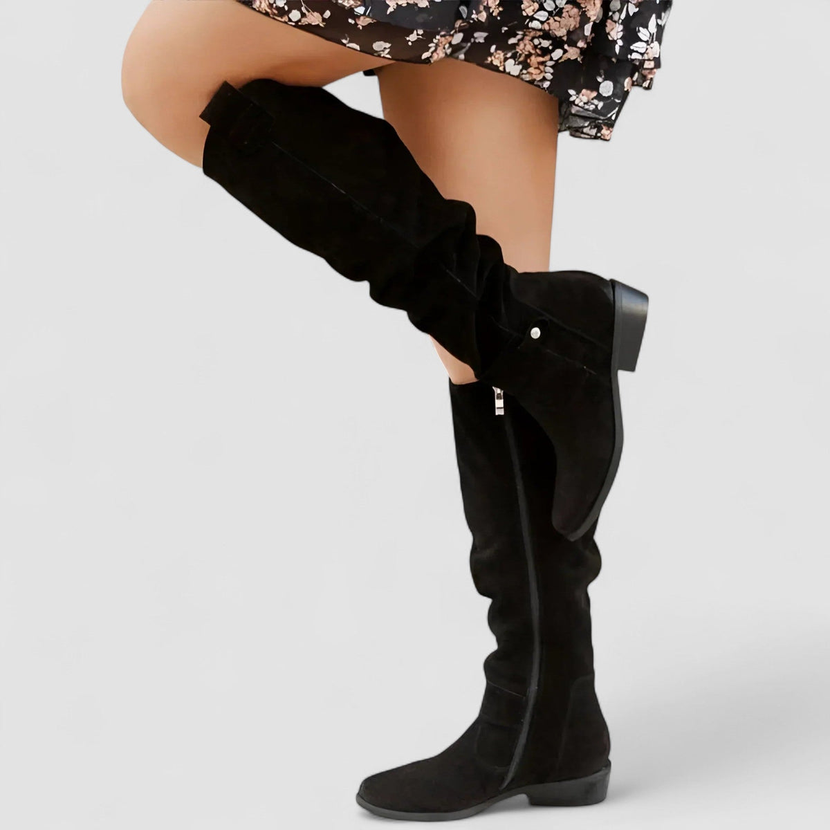 Charlotte boots in Black