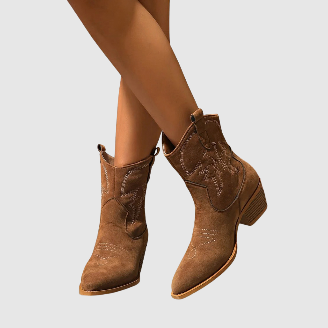 Cécile™ | Urban Western Style