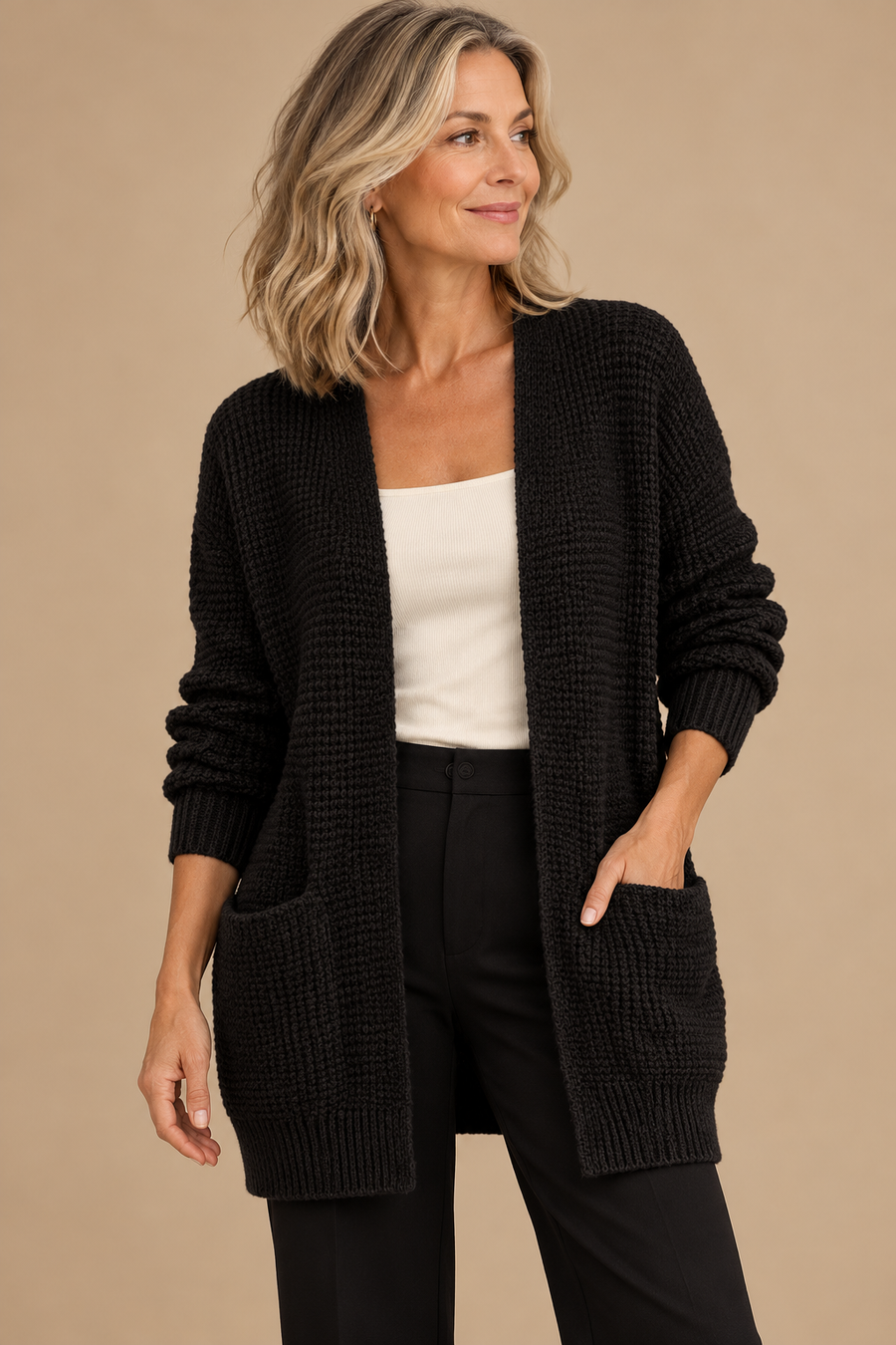 Nancy - Chunky Knit Pocket Women's Cardigan