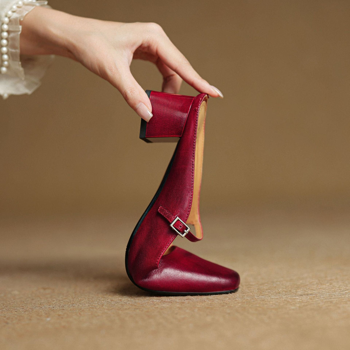 Meyra | Leather Mules