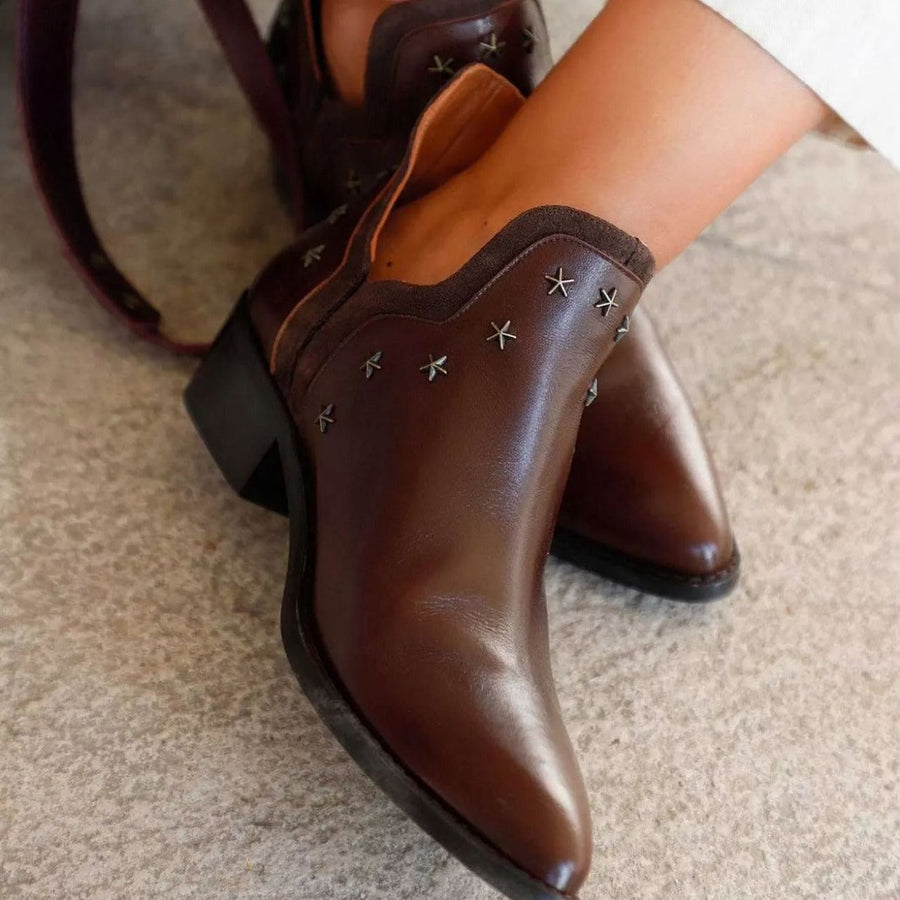 Carmen™ | Bold Western Style