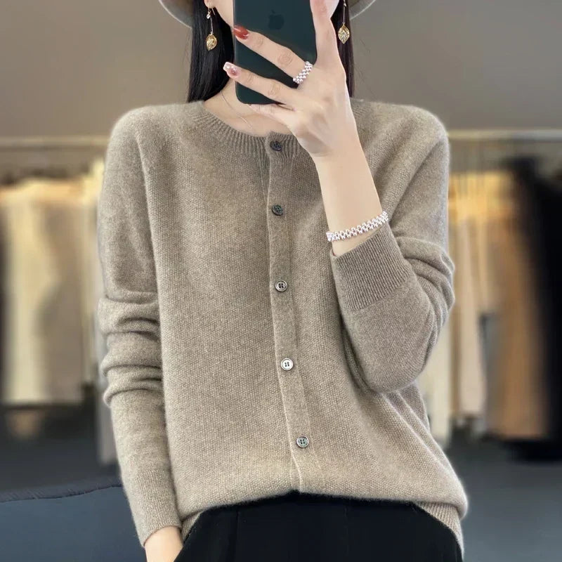 Vera | Cosy Round Neck Button Knitted Winter Cardigan